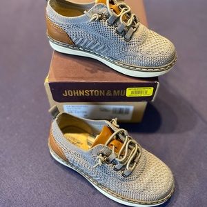 Johnson & Murphy LK McGuffey Knit U-Throat Gray Casual Dress Shoe